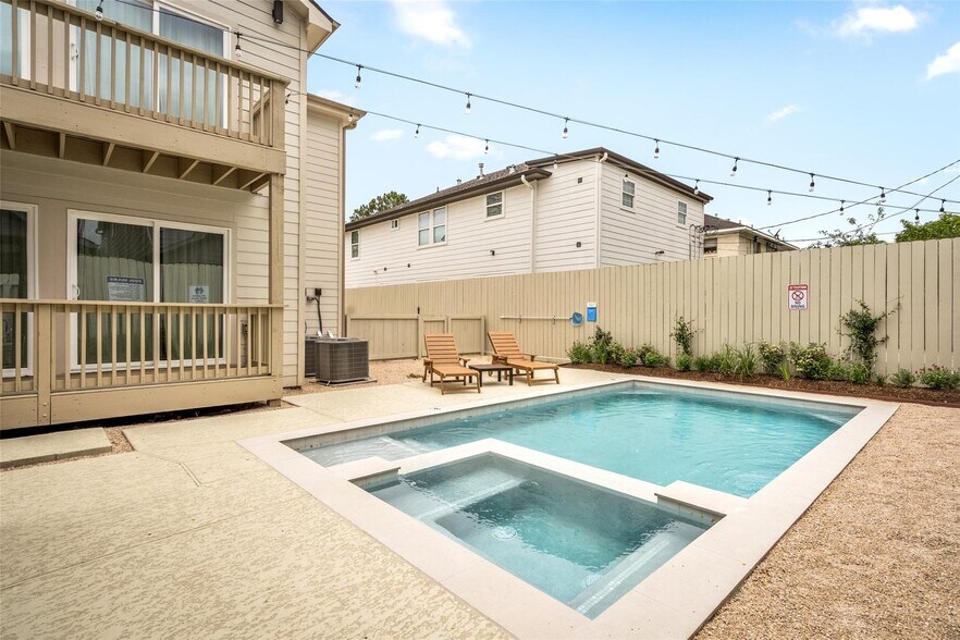 More Photos Of , Houston Multifamily For Sale