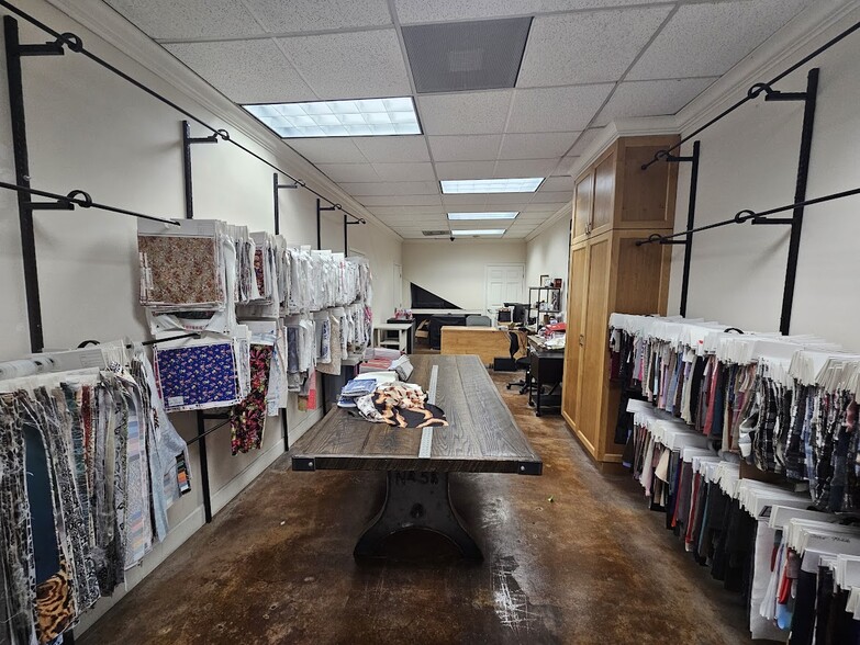More Photos Of 777 E Washington Blvd, Los Angeles Warehouse For Lease