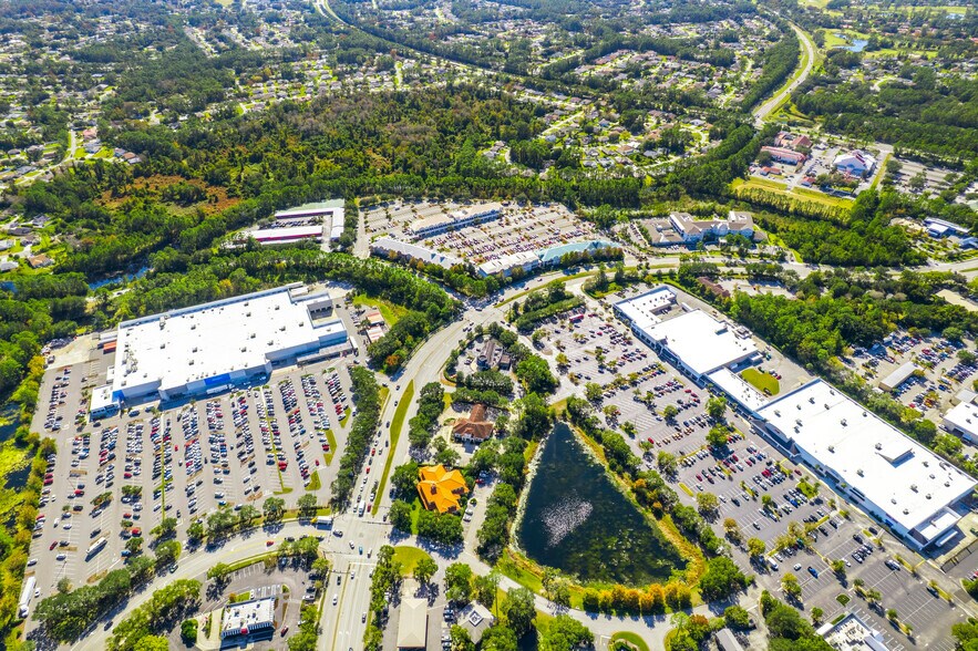 More Photos Of 160 Cypress Point Pky, Palm Coast General Retail For Sale