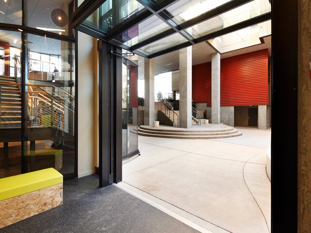 More Photos Of 4535 12th Ave NE, Seattle Apartments For Lease