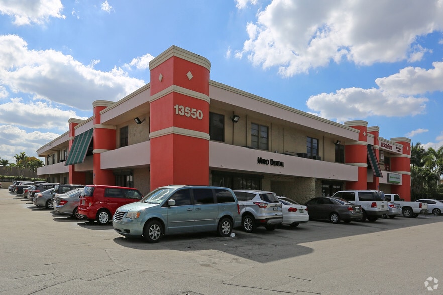 Primary Photo Of 13550 SW 88th St, Miami Medical For Lease