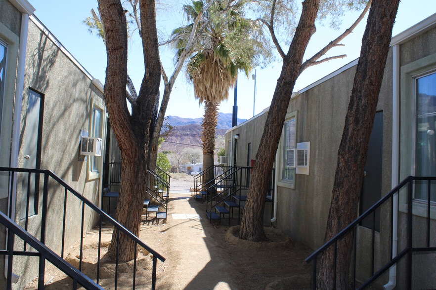 More Photos Of 350 S 1st St, Beatty Hotel For Sale