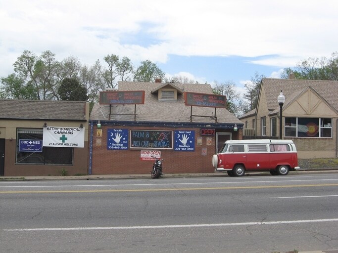 More Photos Of 2521 Sheridan Blvd, Edgewater General Retail For Sale