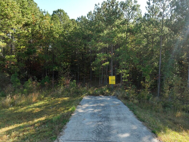 More Photos Of 2811 Athens hwy, Gainesville Land For Sale