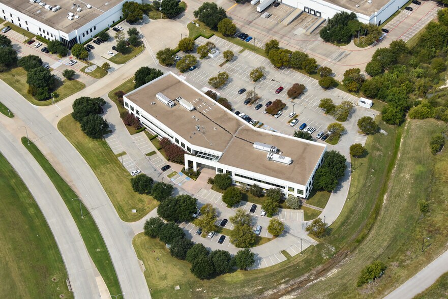More Photos Of 2301 Eagle Pky, Fort Worth Office For Lease
