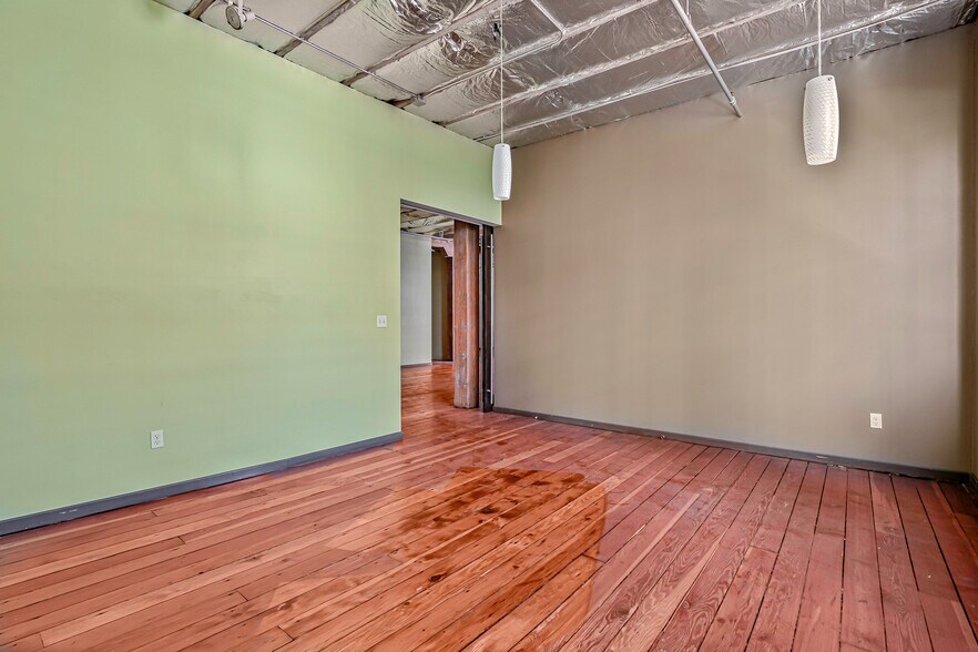 More Photos Of 629-639 J St, San Diego Storefront Retail Office For Lease