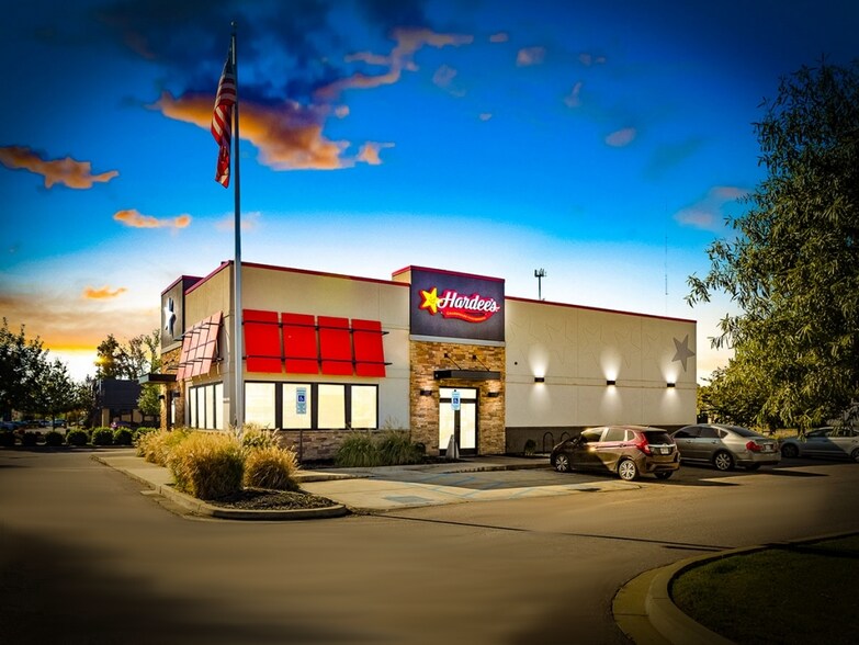 Primary Photo Of 7015 Hacks Cross Rd, Olive Branch Fast Food For Sale