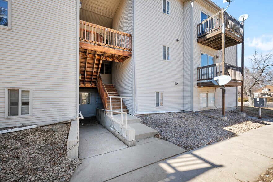 More Photos Of 1412 10th St, Greeley Apartments For Sale