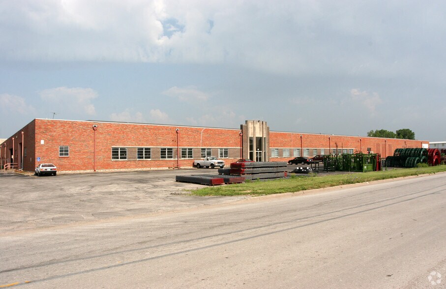 More Photos Of 820 Atlantic Ave, North Kansas City Manufacturing For Lease