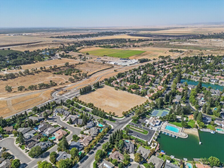 More Photos Of 480 Lakeview Dr, Fresno Land For Sale