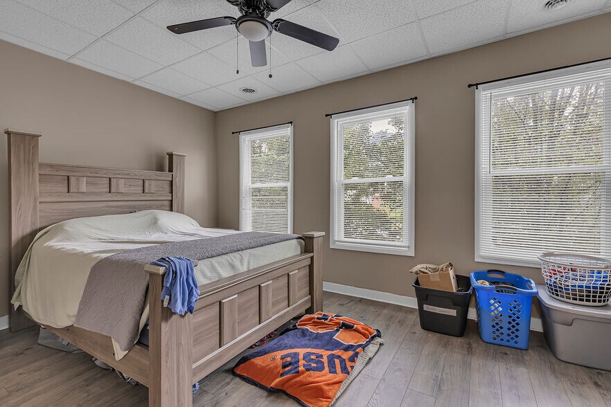 More Photos Of , New Brighton General Retail For Sale