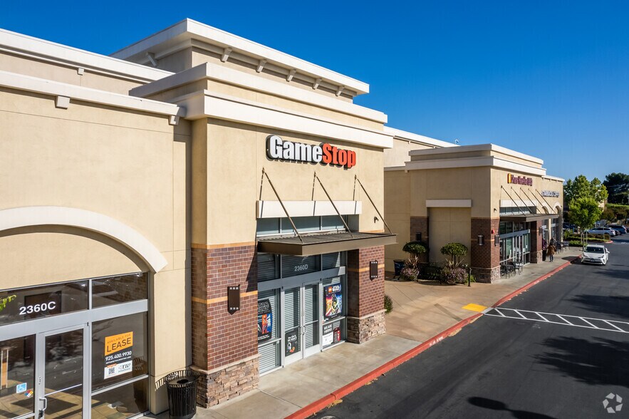 More Photos Of 2314-2318 Monument Blvd, Pleasant Hill Unknown For Lease