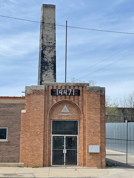More Photos Of 14471 Livernois Ave, Detroit Industrial For Sale