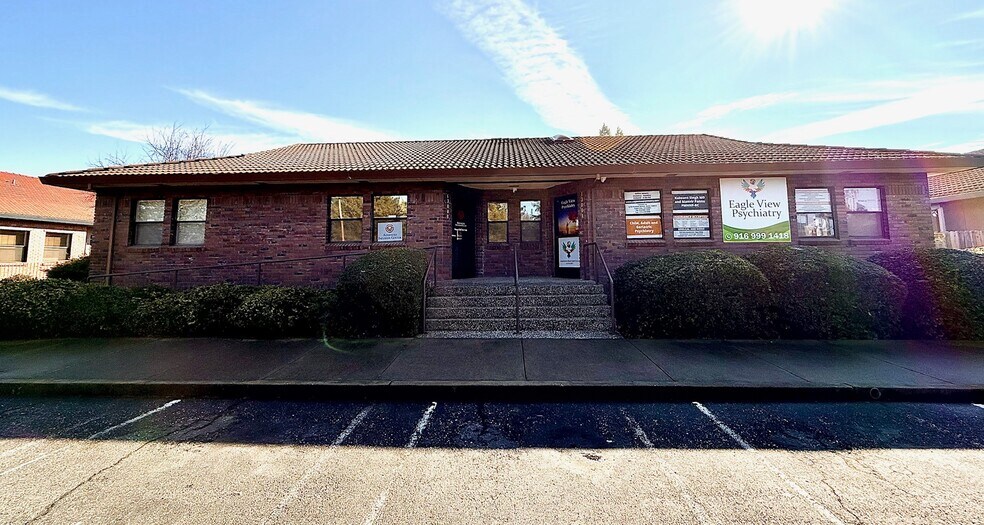 Primary Photo Of 1215 Plumas St, Yuba City Medical For Sale