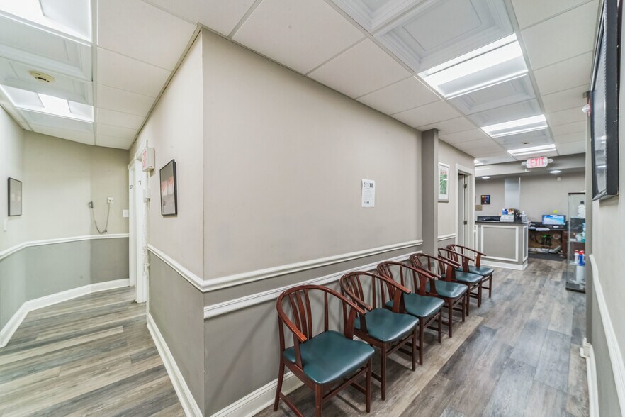 More Photos Of 326 Broad St, Red Bank Medical For Sale