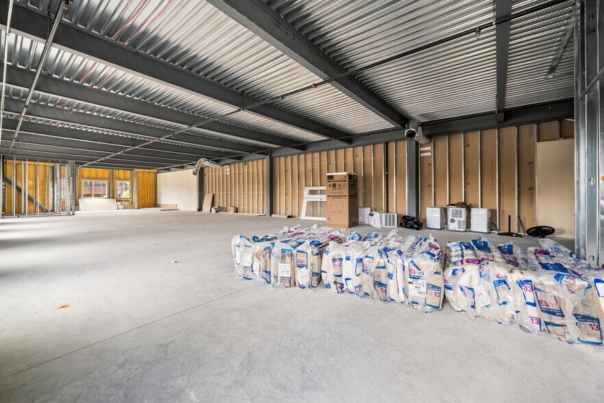 More Photos Of 386 Merrimack St, Methuen Medical For Sale