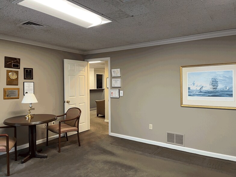 More Photos Of 500 Market St, Portsmouth Office For Lease