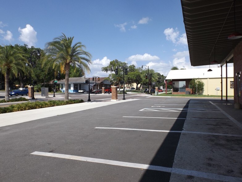 More Photos Of 1201 W Main St, Leesburg Service For Lease