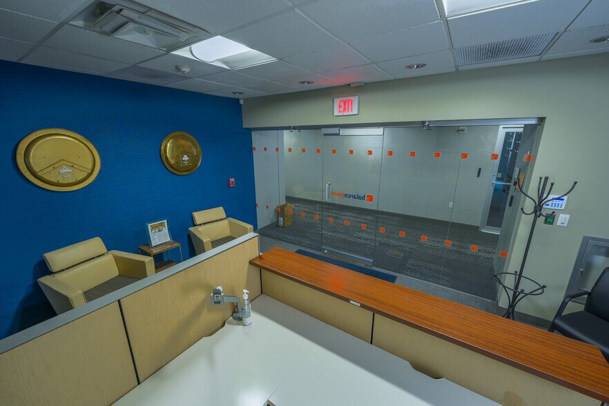 More Photos Of 65 Harristown Rd, Glen Rock Office For Lease