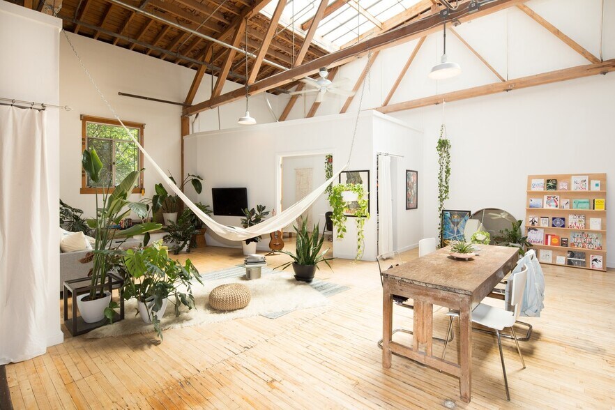 More Photos Of 1148 E 18th St, Oakland Apartments For Sale