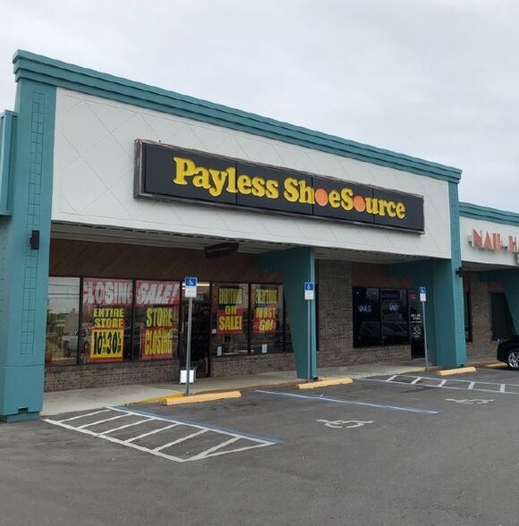 More Photos Of 421 Mary Esther Blvd, Mary Esther General Retail For Lease