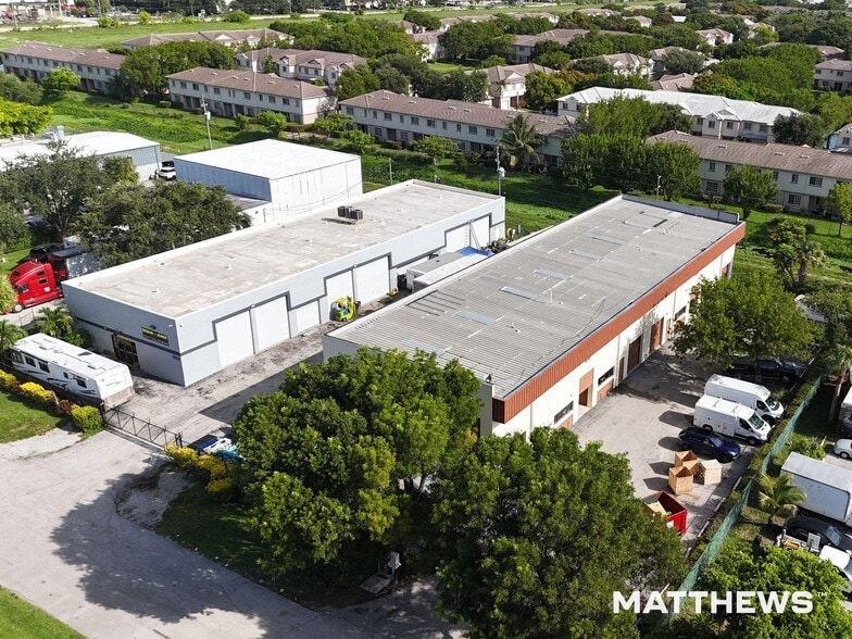 Primary Photo Of 1964 W 9th St, Riviera Beach Flex For Lease