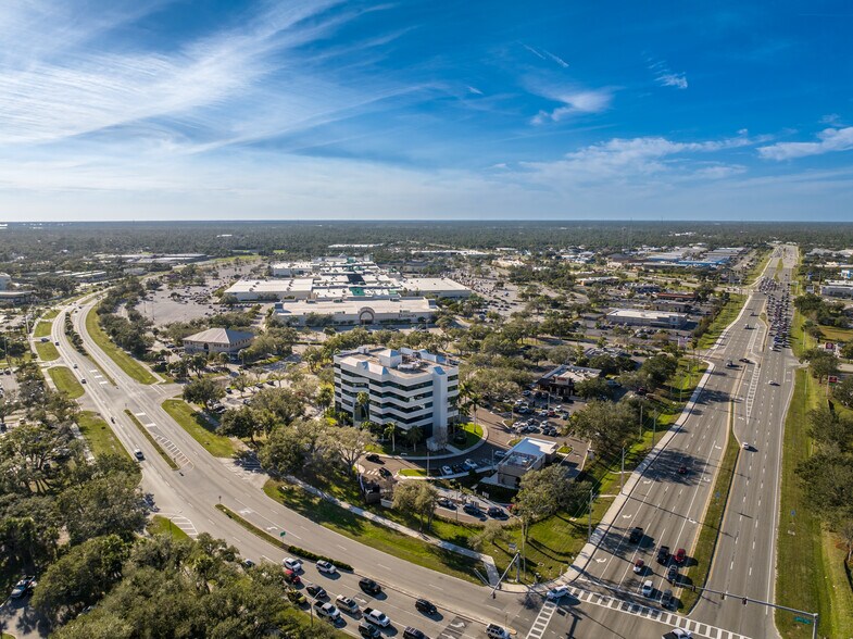 More Photos Of 18501 Murdock Cir, Port Charlotte Medical For Lease