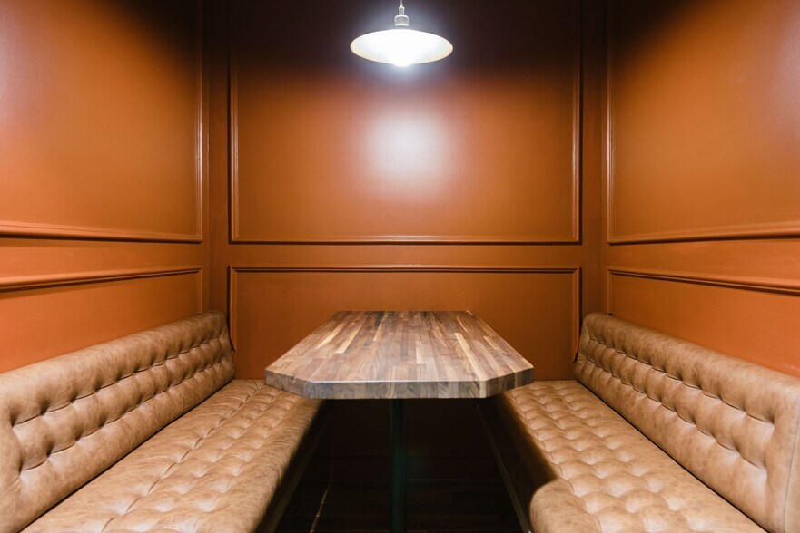 More Photos Of 450 Lexington Ave, New York Coworking Space