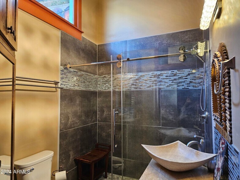 More Photos Of 37-39 Ok St, Bisbee General Retail For Sale