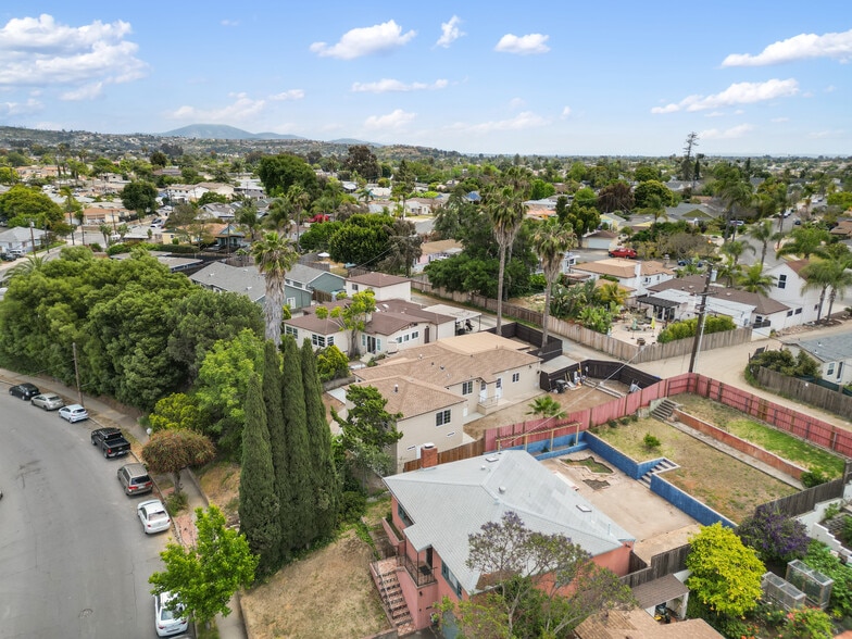 More Photos Of 6665 Amherst St, San Diego Apartments For Sale