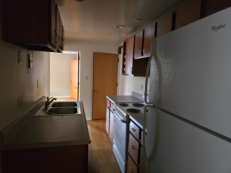 More Photos Of 813 W Berry St, Fort Wayne Apartments For Sale