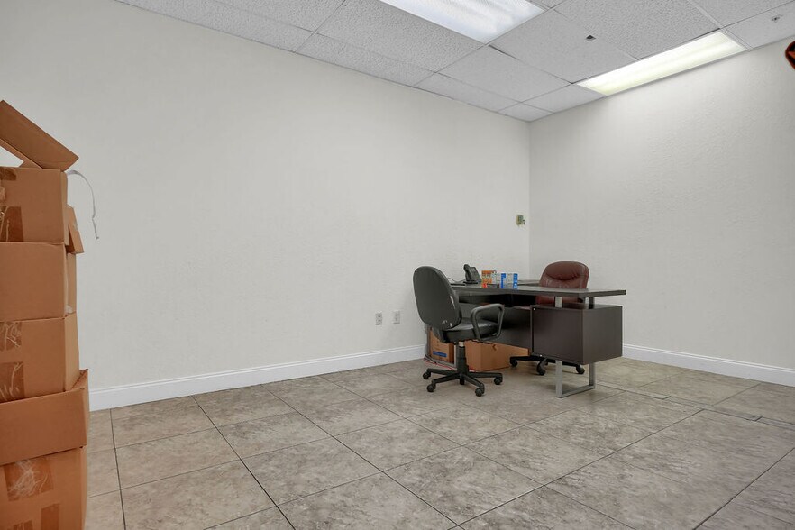 More Photos Of 5900 NW 97th Ave, Miami Warehouse For Sale