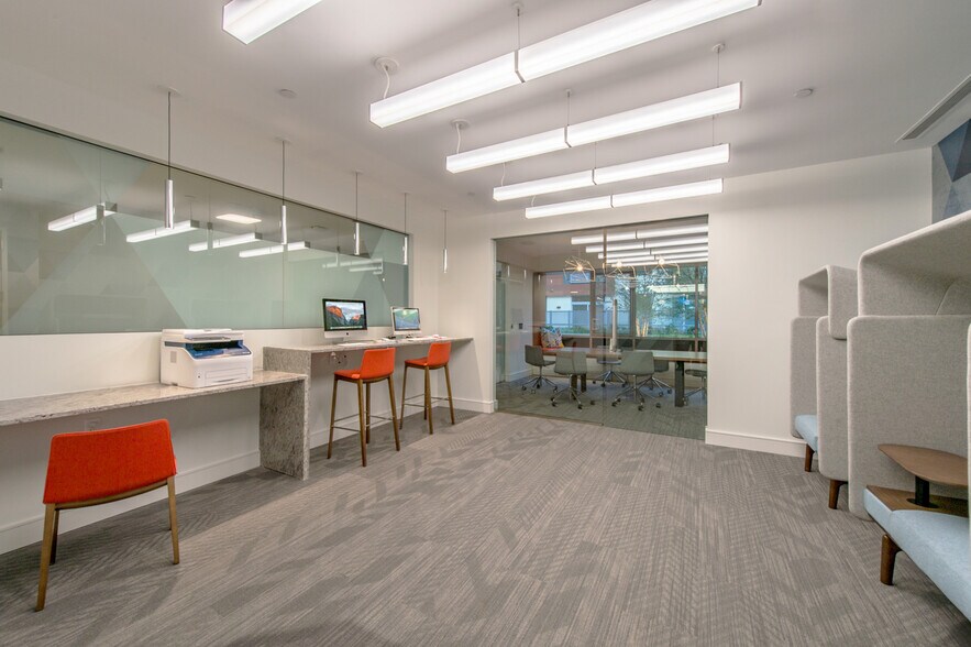 More Photos Of 190 Pleasant St, Malden Apartments For Lease