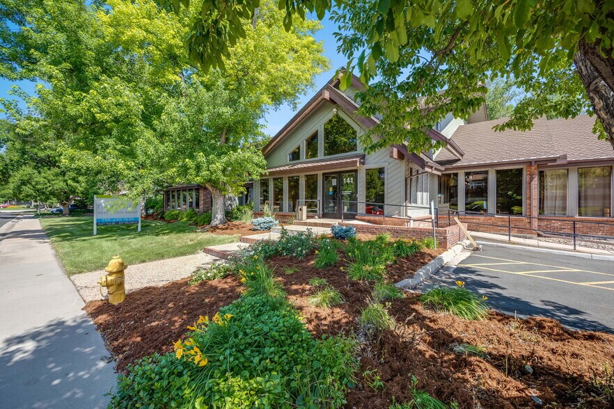 More Photos Of 141 W Davies Ave N, Littleton Office For Sale