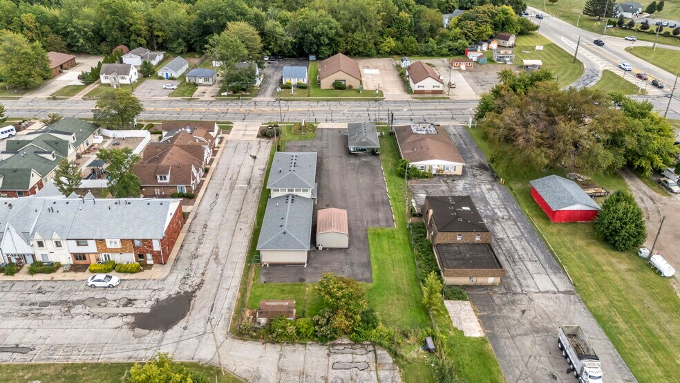 More Photos Of , Lorain Office For Sale