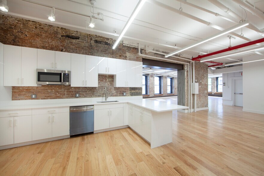 More Photos Of 199 Lafayette St, New York Loft Creative Space For Lease