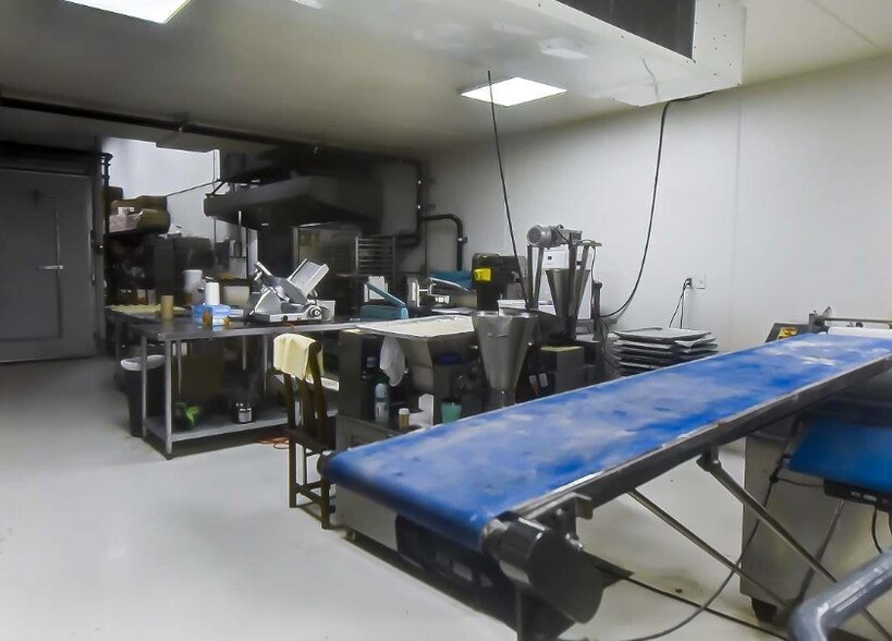 More Photos Of 8005 Alexander Rd, Delta Warehouse For Sale