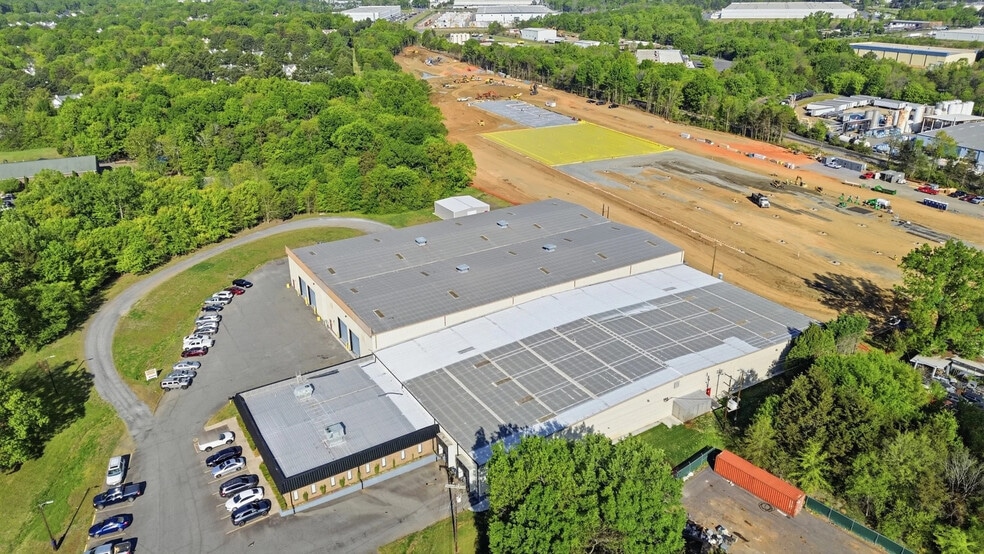 More Photos Of 10700 John Price Rd, Charlotte Warehouse For Sale