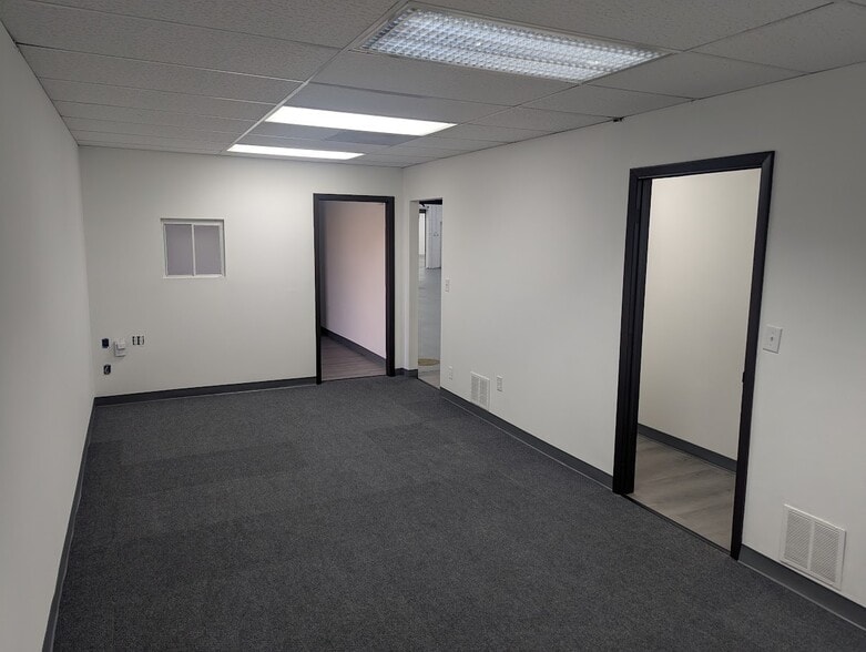 More Photos Of 5724 Webster St, Dayton Manufacturing For Lease