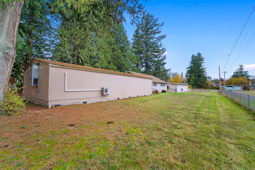 More Photos Of 5942 Portal Way, Ferndale Loft Creative Space For Lease