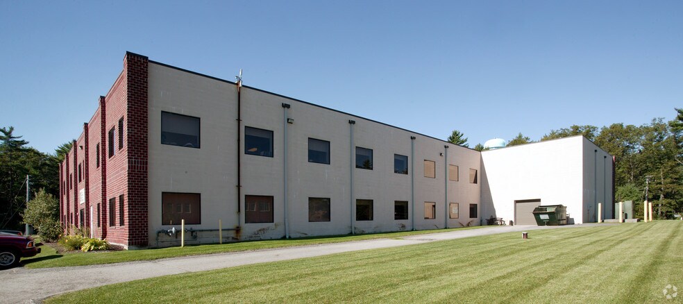 More Photos Of 20 Winter St, Pembroke Office For Lease