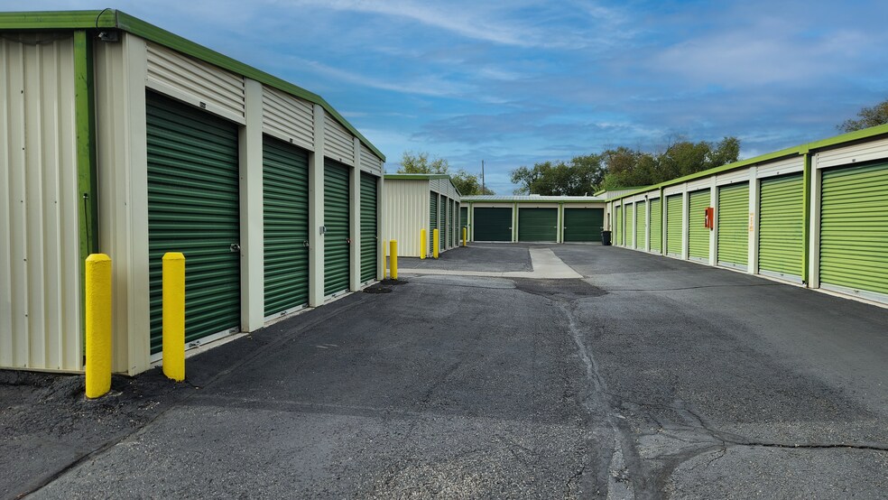 More Photos Of 239 N 9th St, Montrose Specialty For Sale