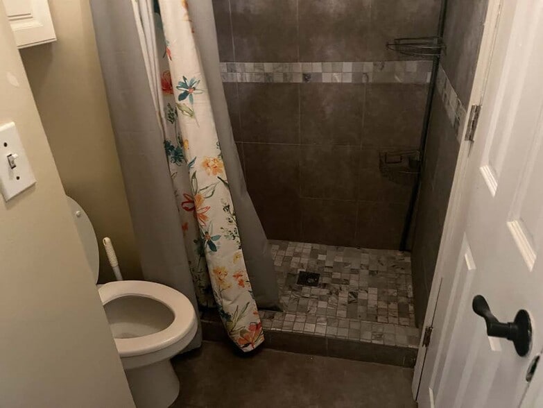 More Photos Of 301 E Houston St, New York Apartments For Sale