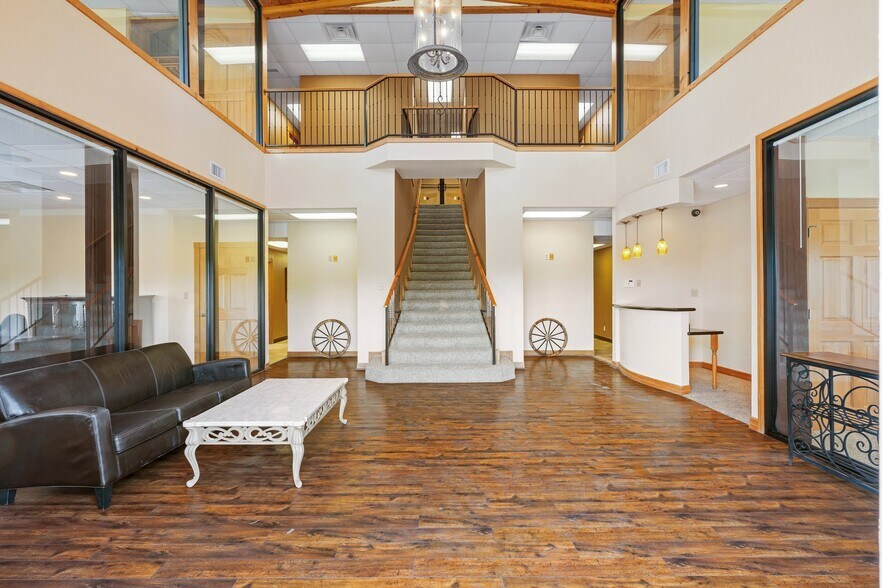 More Photos Of 26069 Springer Cemetary Rd, Hockley Flex For Sale