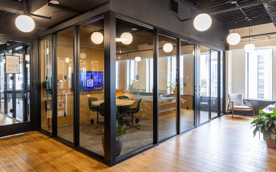 More Photos Of 1175 Peachtree St NE, Atlanta Coworking Space