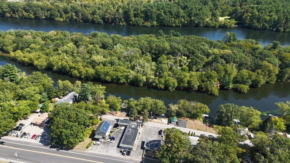 More Photos Of 678 Lowell St, Methuen Office Residential For Lease