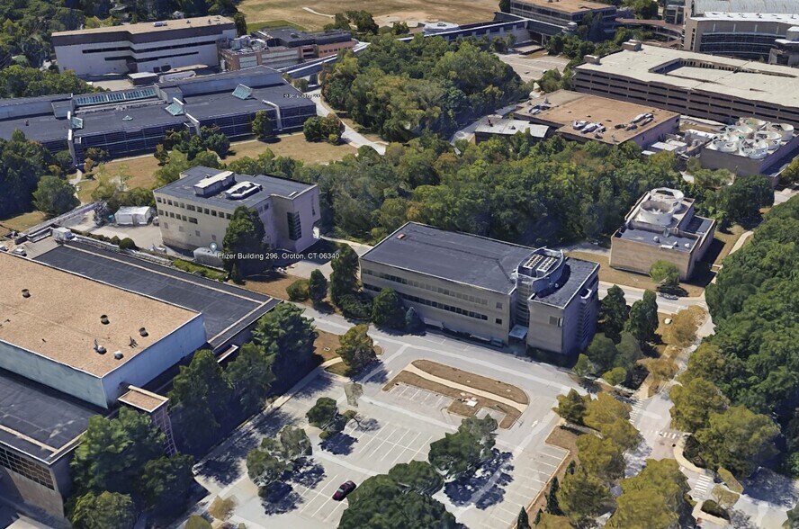 Primary Photo Of 280 Shennecossett Rd, Groton Office For Lease