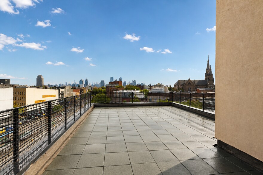 More Photos Of 158 Newton St, Brooklyn Apartments For Sale