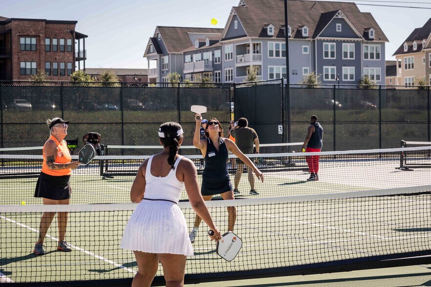 More Photos Of 3300 Olympus Blvd, Coppell Office For Lease