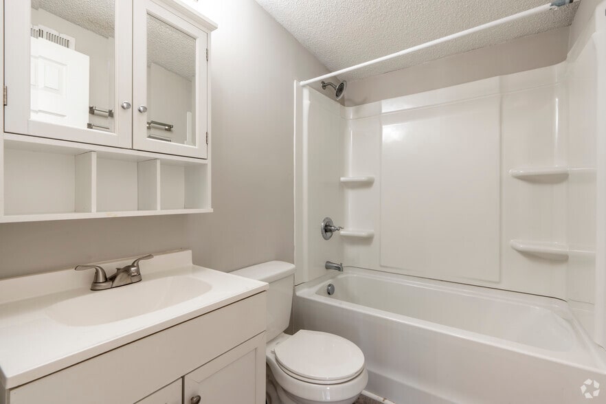 More Photos Of 2479 Julia Ave, Charlotte Apartments For Sale